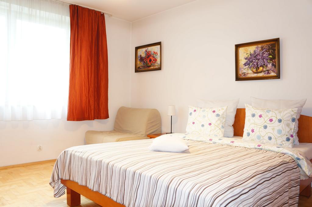 Hotel Lorenzo 克拉科夫 客房 照片